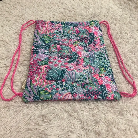 Lilly Pulitzer | Bags | Lilly Pulitzer Quilted Drawstring 